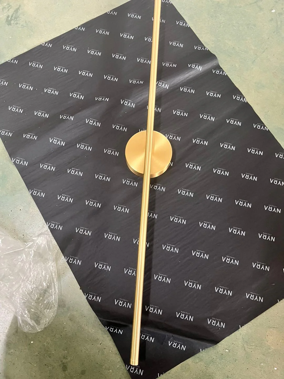 Golden Tube - Image 13