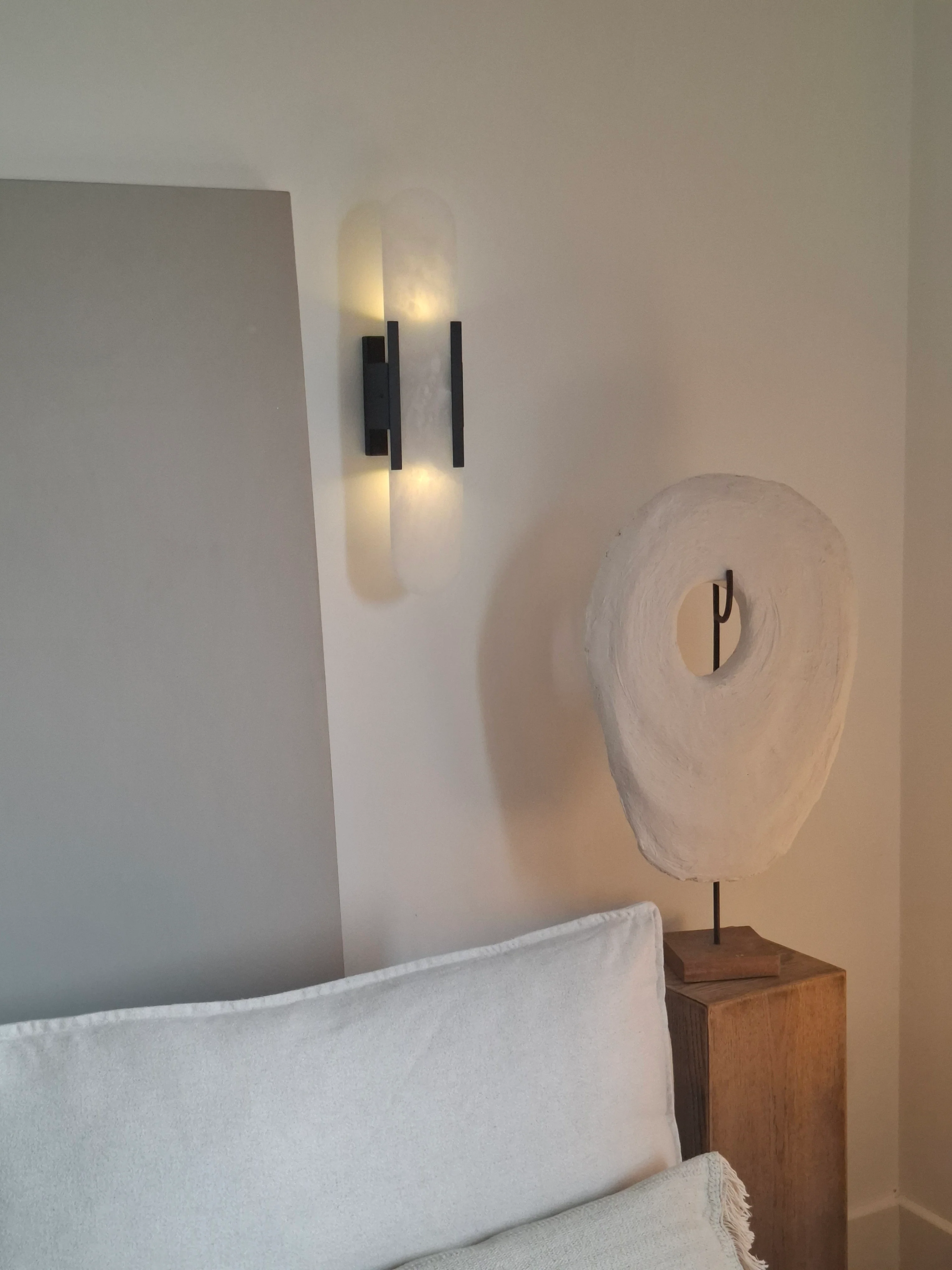 Royal Marble Wall Lamp - Image 10