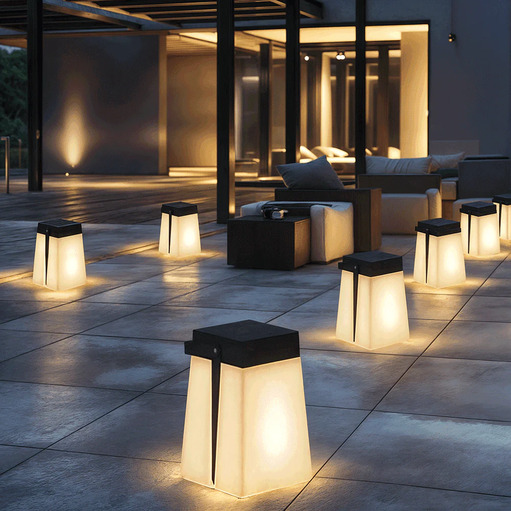 Savannah Outdoor Lamps - Image 10